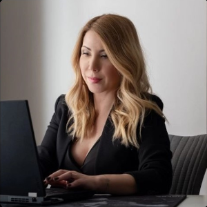 Nelly Kouvelaki