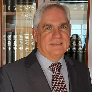 Dr. Christos Yapijakis