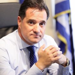 Άδωνις Γεωργιάδης