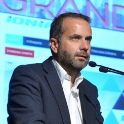 Σπύρος Καμπιώτης