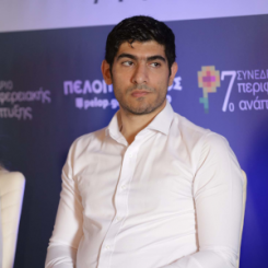 Δημήτρης Ιακωβίδης