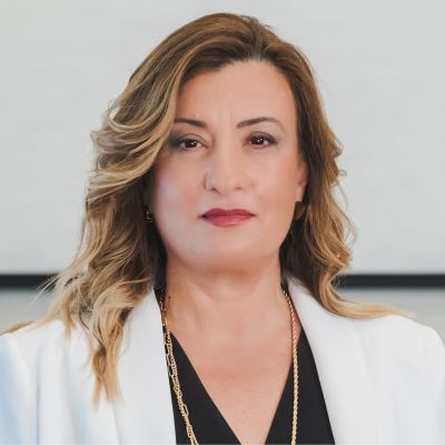 Αντιγόνη Λυμπεροπούλου