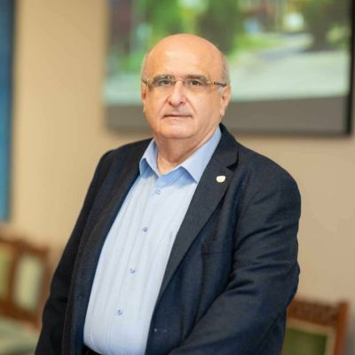 Χρήστος Μπούρας