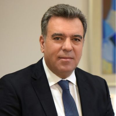 Μάνος Κόνσολας