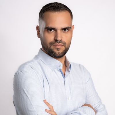 Γρηγόρης Τσαπαρέλης